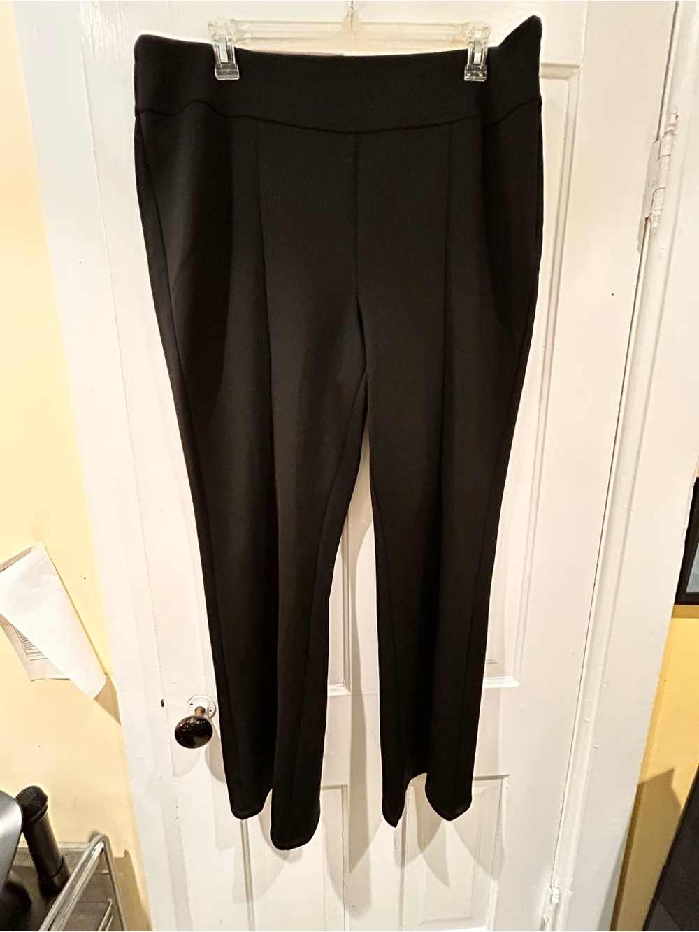 Intimo Black Straight-Leg Ponte Pants
